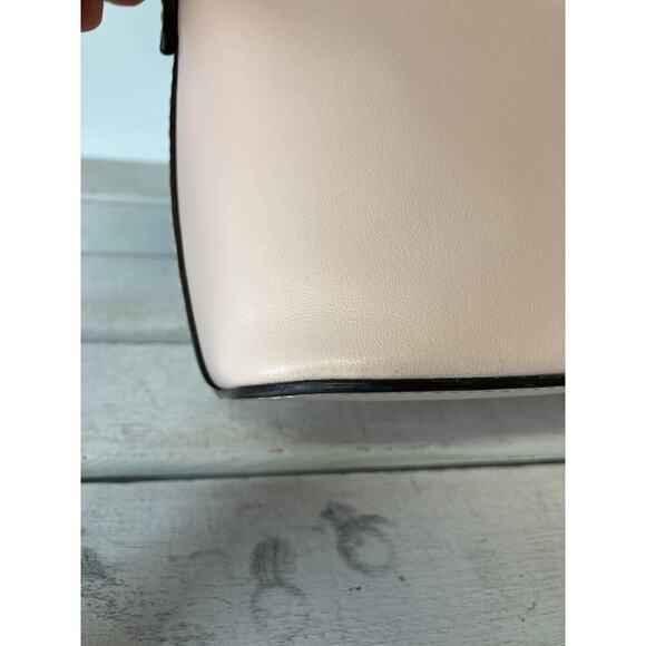 DOONEY & BOURKE LIGHT PINK SMOOTH LEATHER CROSSBODY BAG - Picture 9 of 16